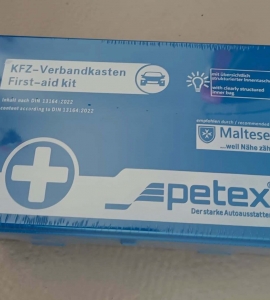 APTECZKA SAMOCHODOWA DIN 13164